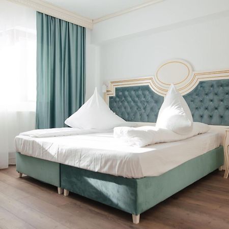 Hotel Miruna Sîmbăta de Sus Exteriör bild