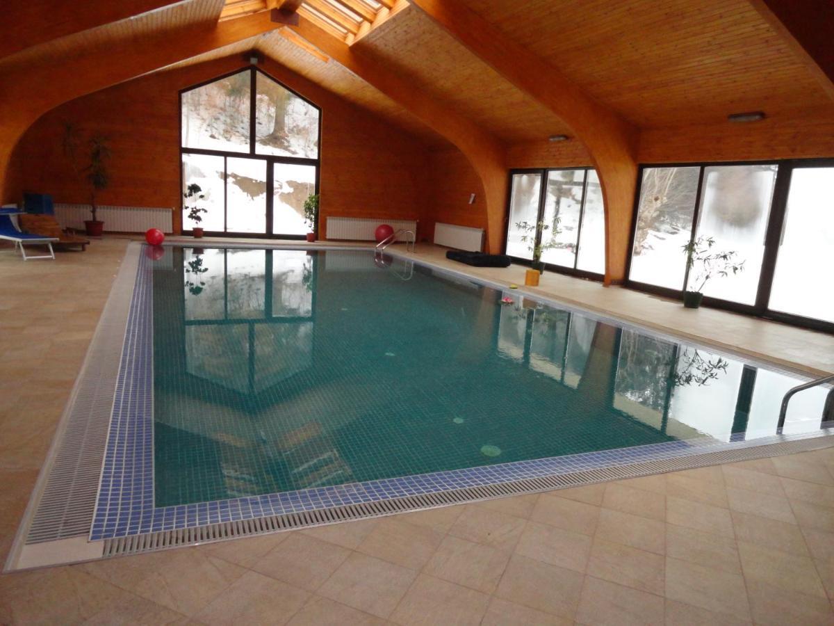 Hotel Miruna Sîmbăta de Sus Exteriör bild