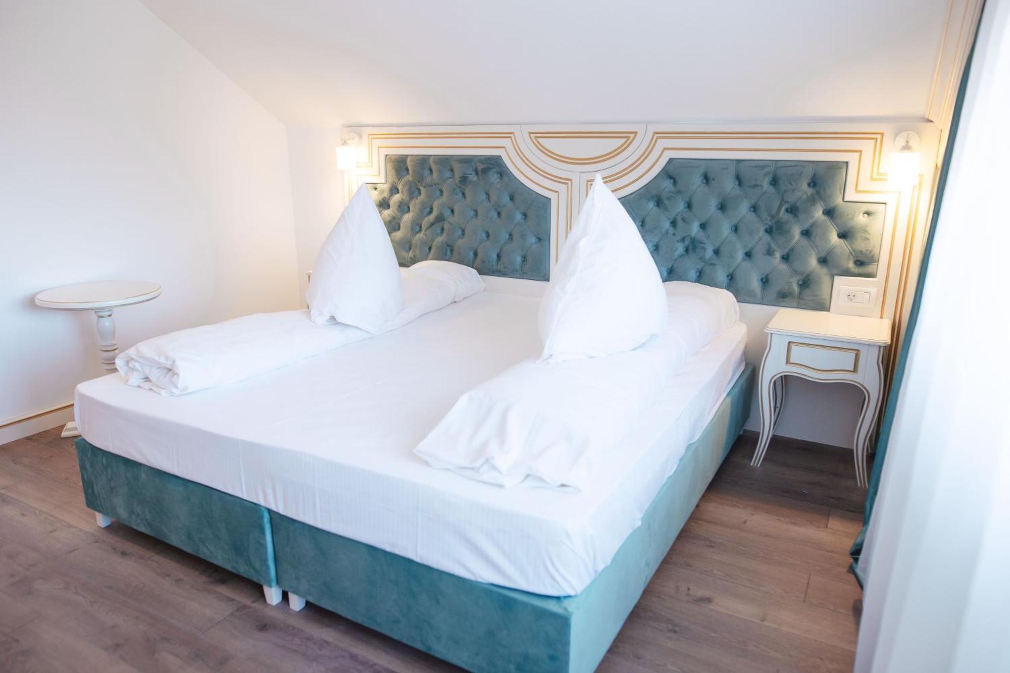 Hotel Miruna Sîmbăta de Sus Exteriör bild