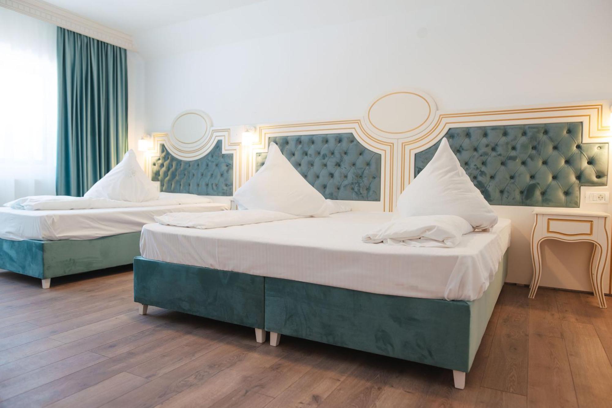 Hotel Miruna Sîmbăta de Sus Exteriör bild